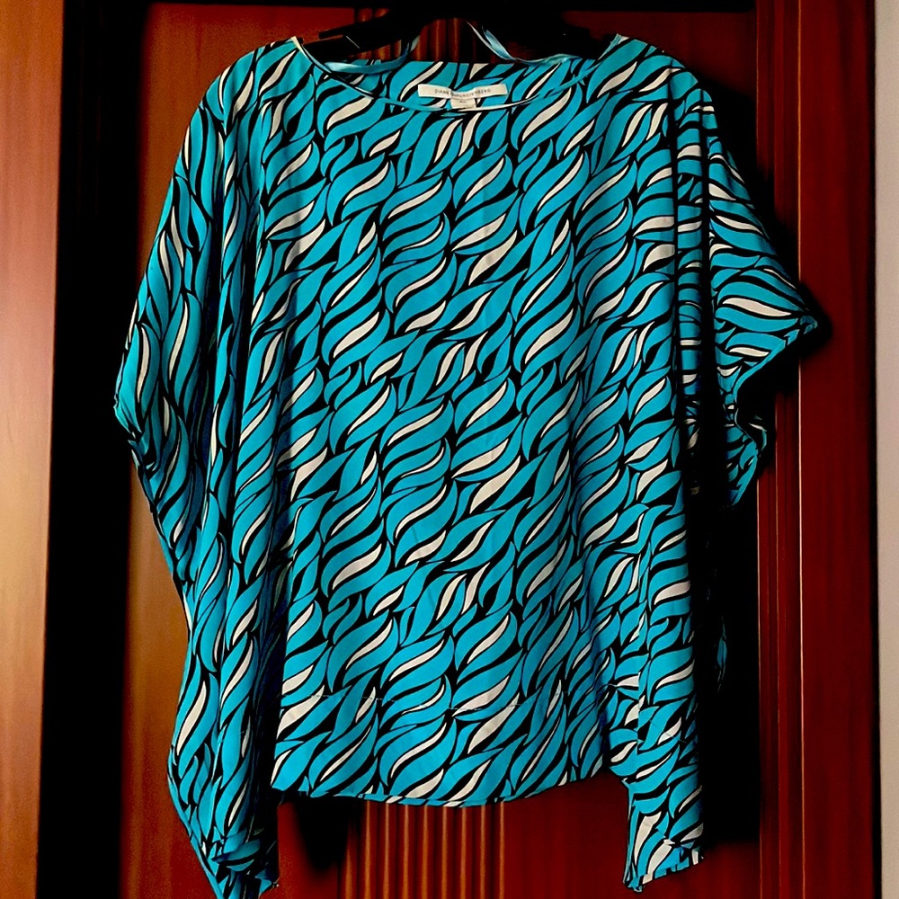 Diane Von Furstenberg silk top